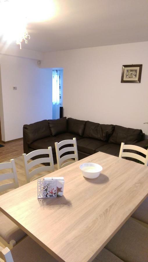 Aterman Apartment'S Sinca Veche Extérieur photo